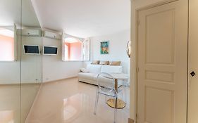 Saint Tropez, Coeur De Village, Appartement Unique